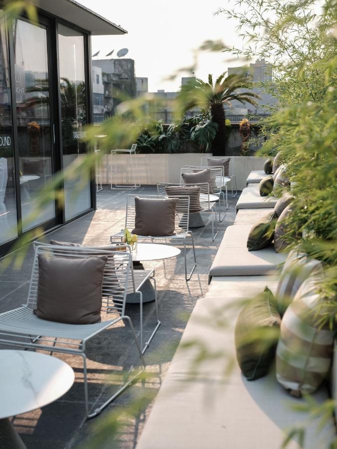 Wezo Hotel Kuanzhai Alley Chengdu-Breakfast Till 12Noon-Lv City Guide Recommended Hotel Экстерьер фото