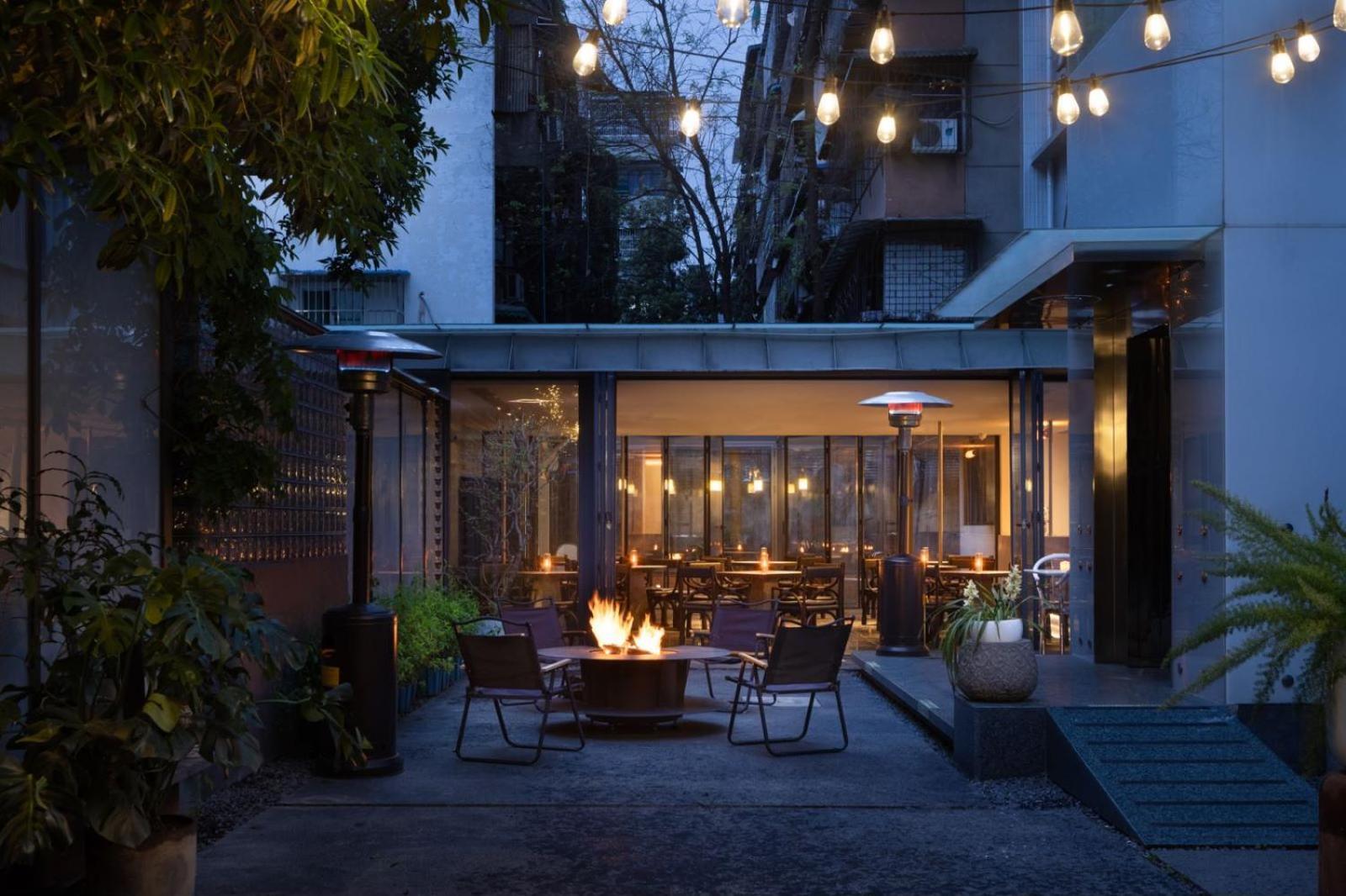Wezo Hotel Kuanzhai Alley Chengdu-Breakfast Till 12Noon-Lv City Guide Recommended Hotel Экстерьер фото